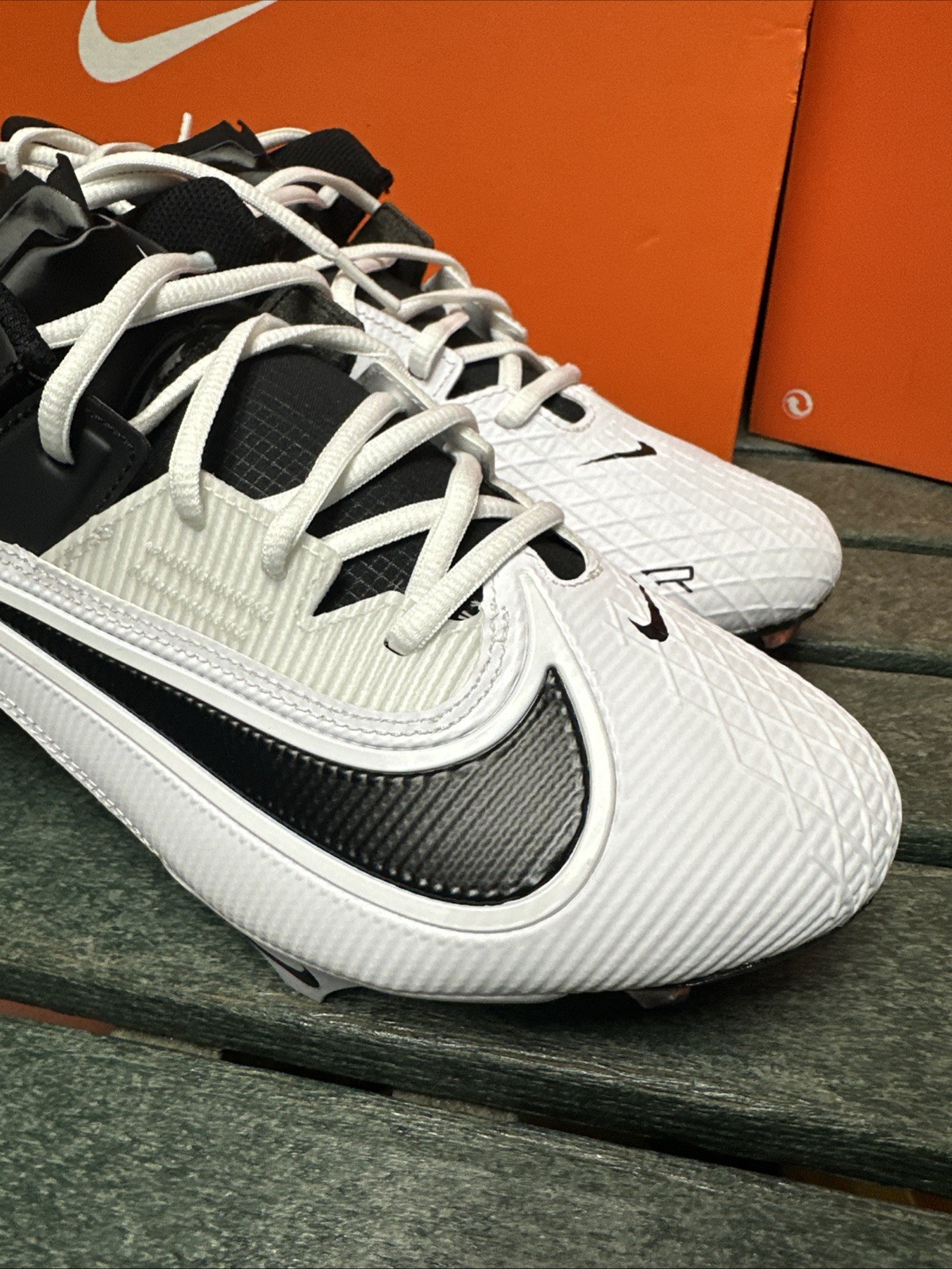 Nike Vapor Edge Elite 360 2 White Black Football FJ6125-004 Men Sz Wide 10-11.5