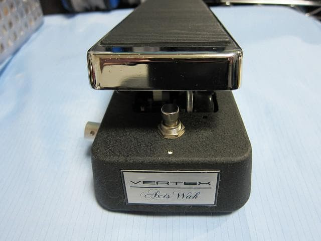 Vertex Axis Wah   302304