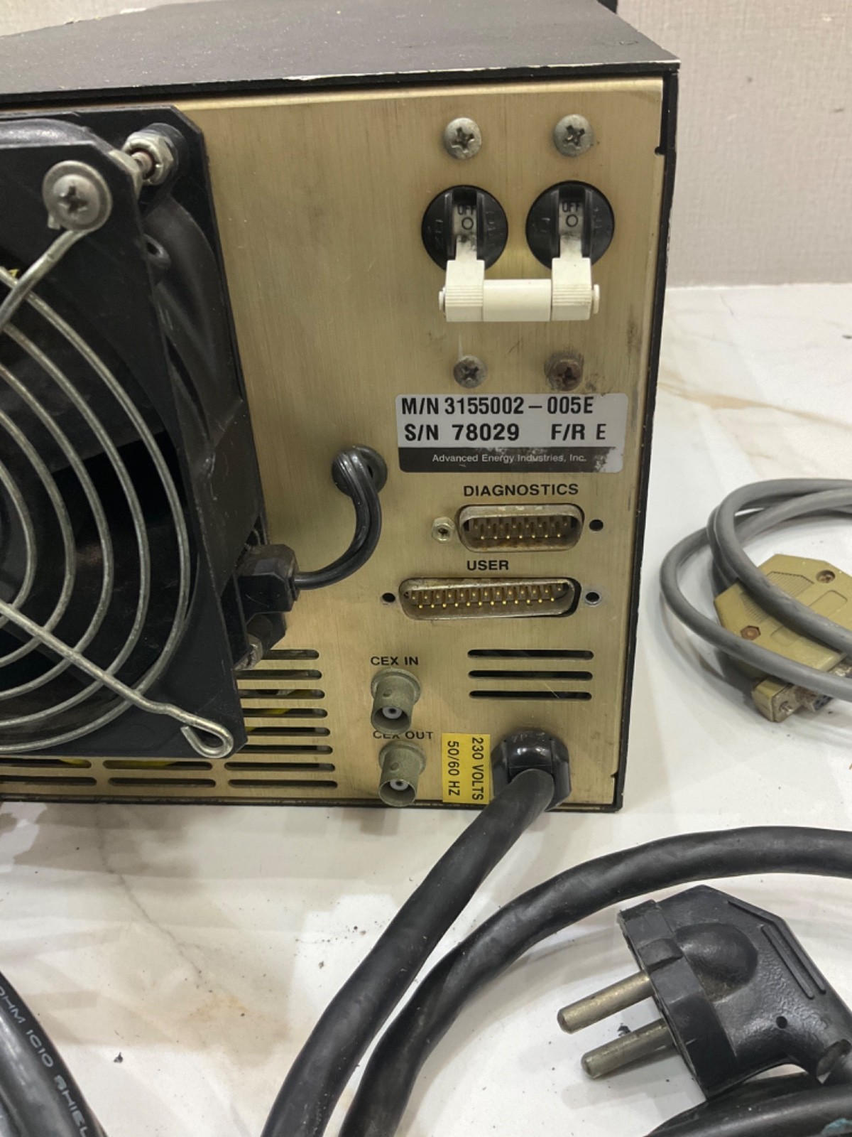 ADVANCED ENERGY 3155002-005E RFX-600 RF GENERATOR