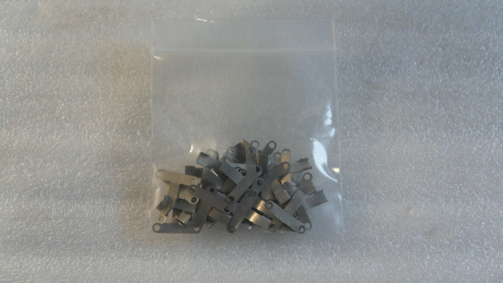 Schwien Electrical Lead Clamps 50 each P/N 17358 New