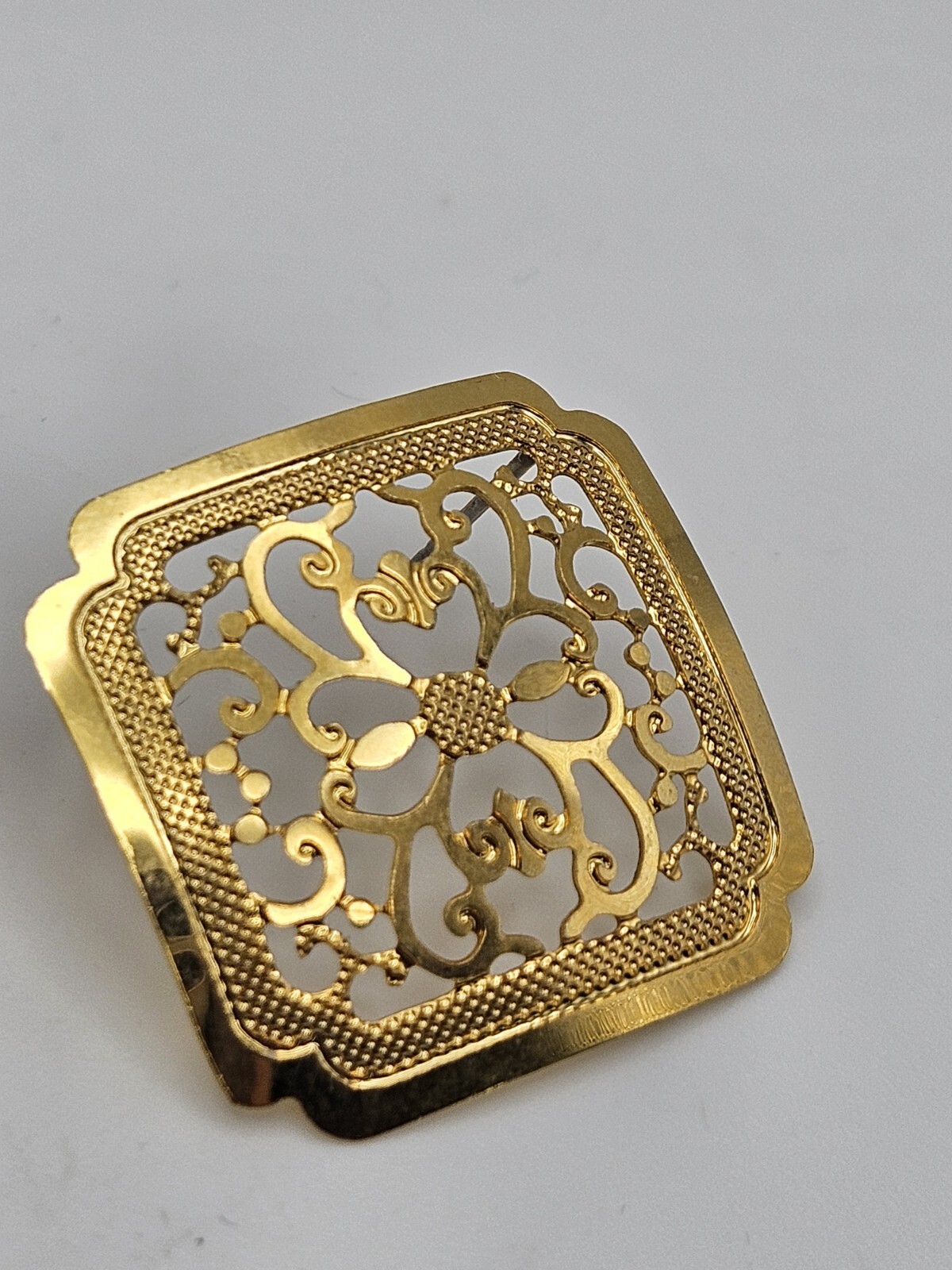 Vintage Gold Tone Scroll Cut Out Ornate Stud Earrings