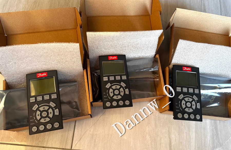 New In Box Danfoss LCP102 Drive Control Panel Operation Panel