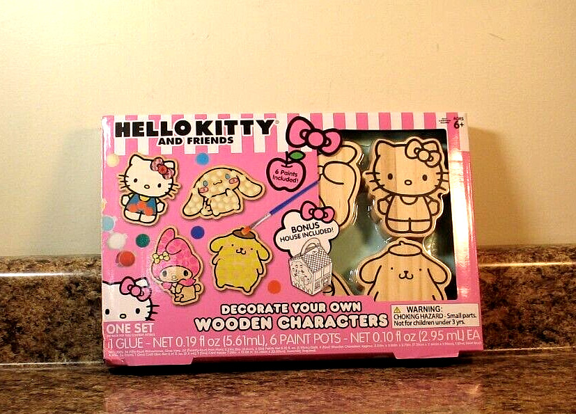 Hello Kitty and Friends Decorate Your Own Wooden Characters Craft Kit NEW