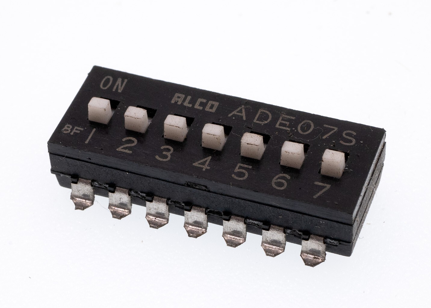 ALCO ADE07S Switch, SPST DIP Switch, 7 Position 14 Pin SMT, Lot of 5