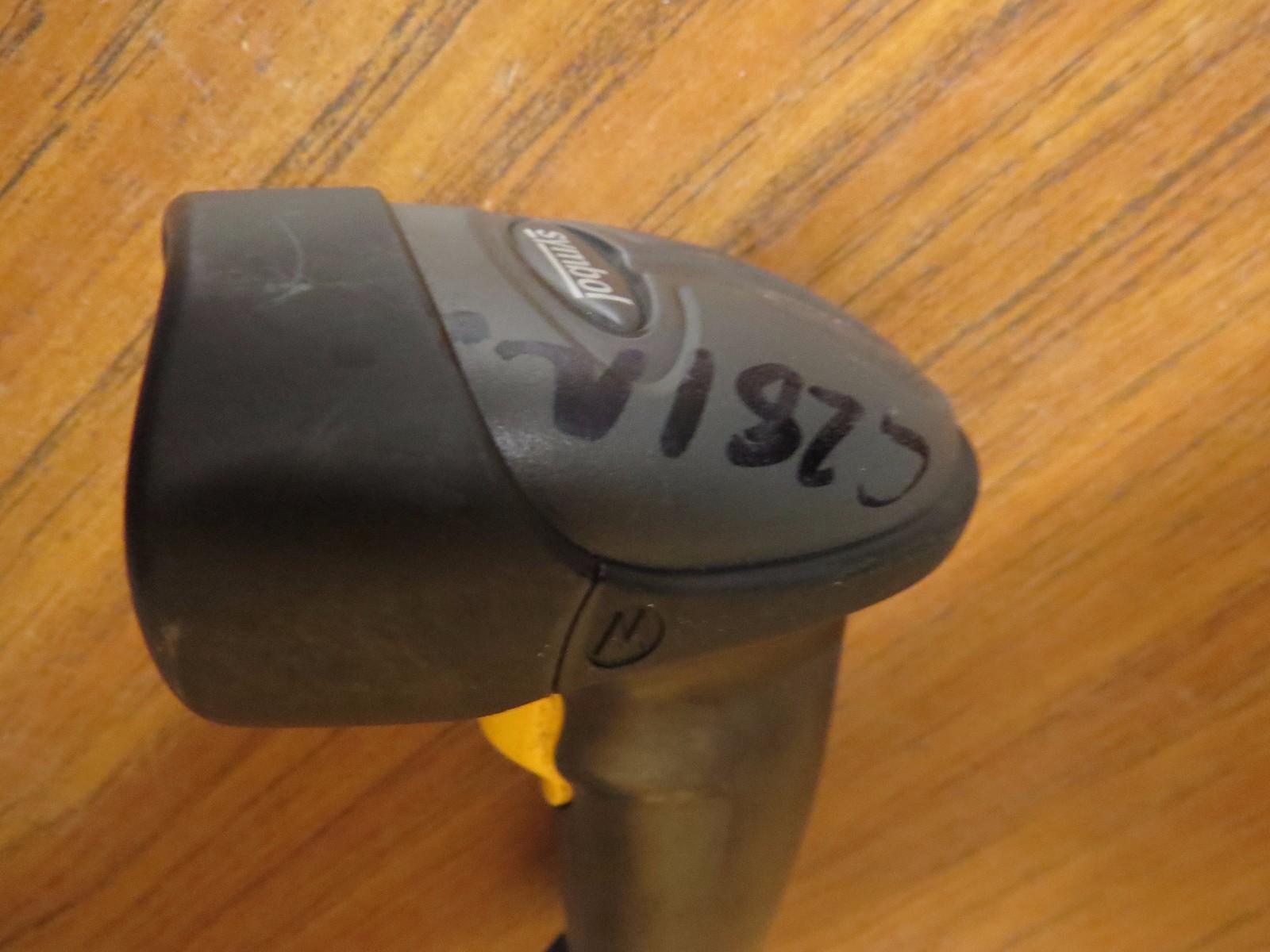+ Symbol LS2208-SR20007R-NA BarCode Scanner KIT w USB Cable