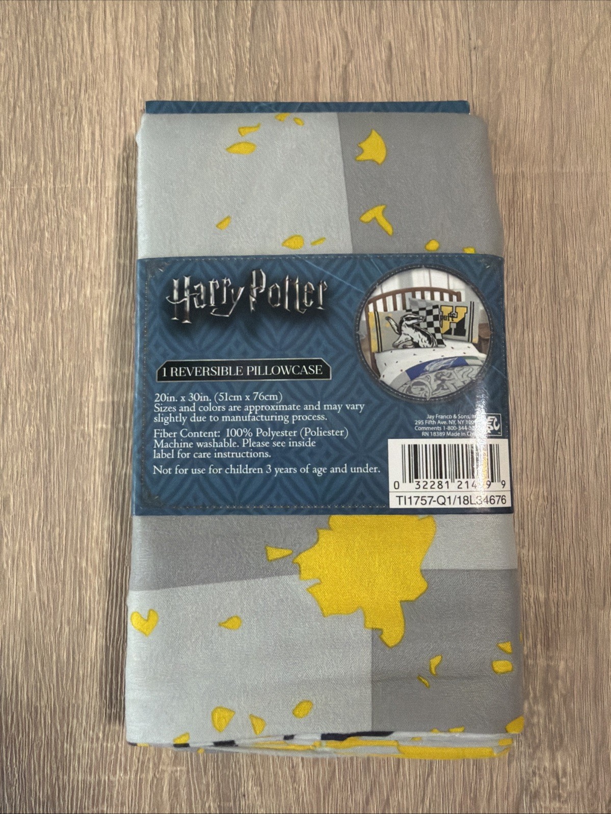 Harry Potter Hufflepuff Reversible Pillowcase by Jay Franco SINGLE