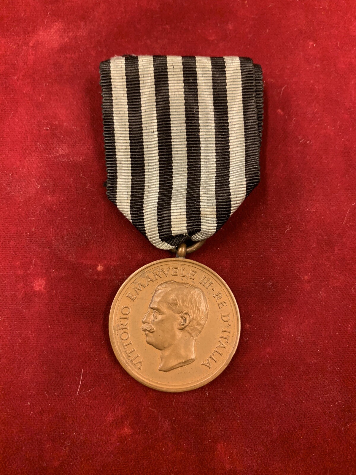 2021 - V.E. Medal III King of Italy "Al Merito della Sanità Pubblica" - R Mint