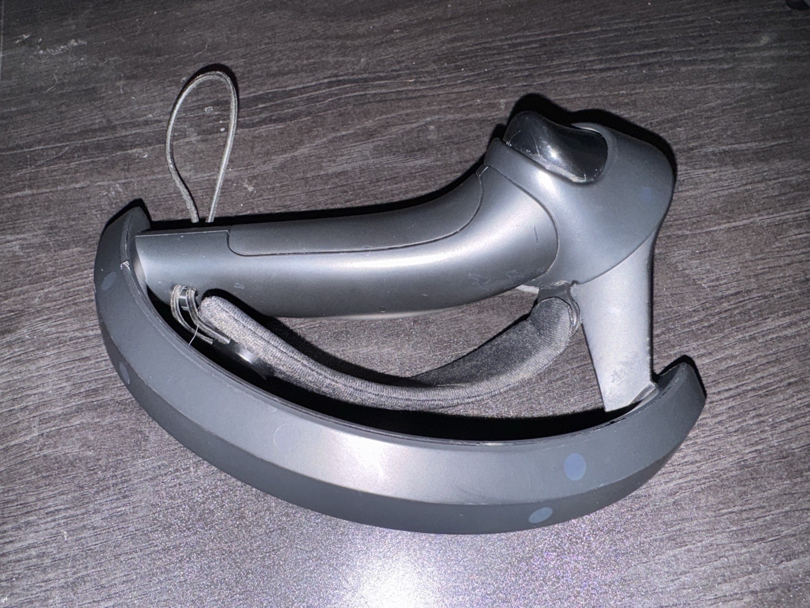 Valve Index VR Controllers - Black Pair (V003665-20)