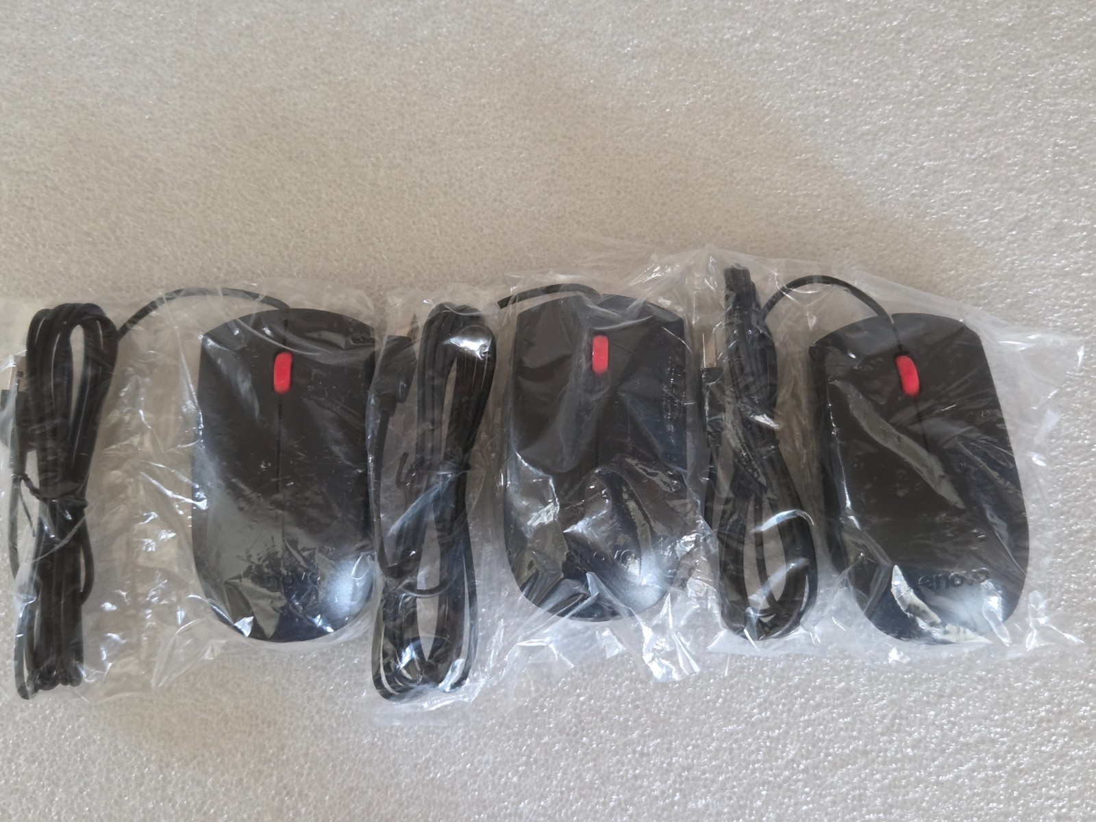 Lot of 47 Lenovo 00PH133 Mice USB Wired Desktop Mouse 1PSM50L24506 NEW in BAGS