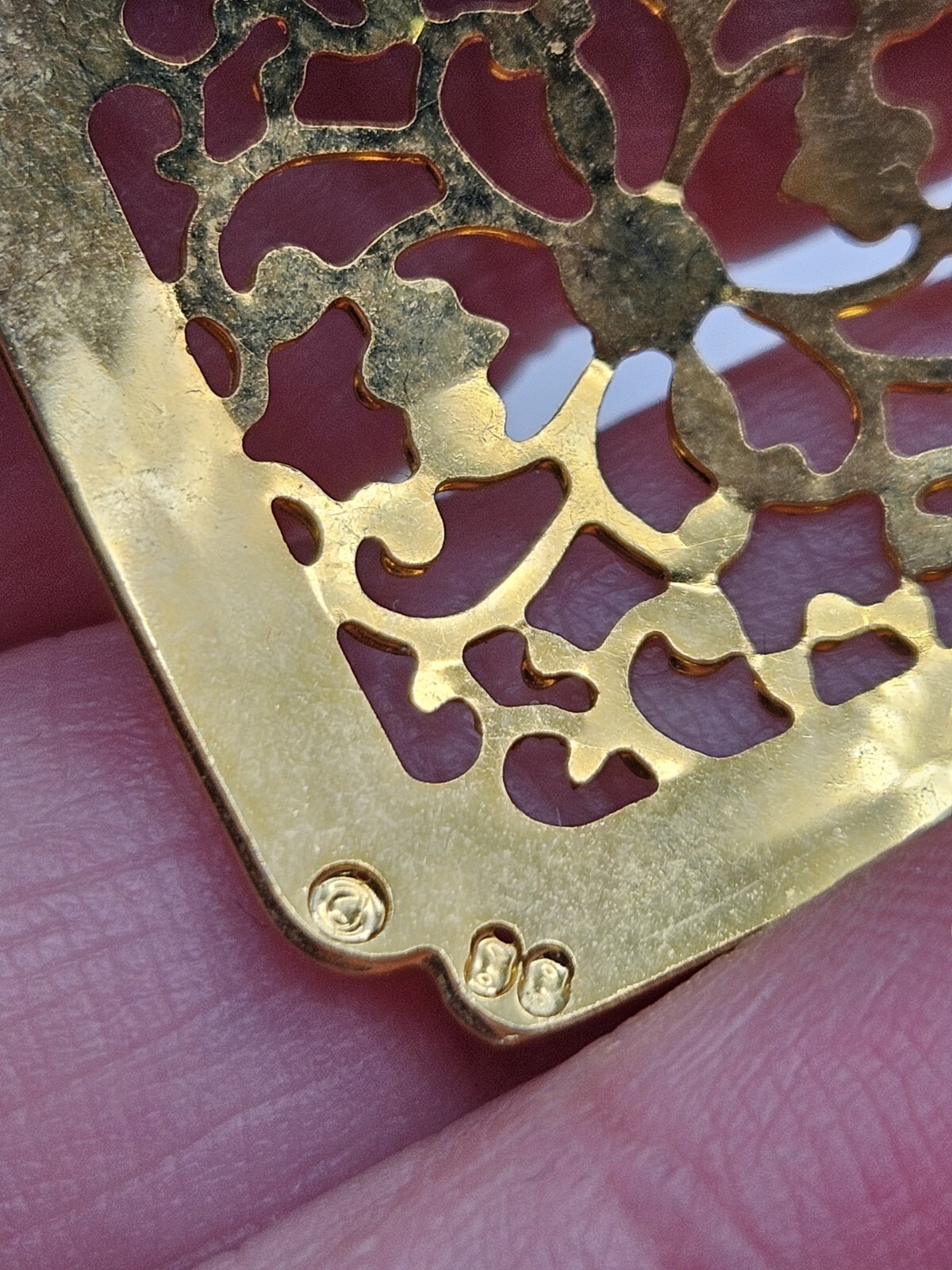Vintage Gold Tone Scroll Cut Out Ornate Stud Earrings