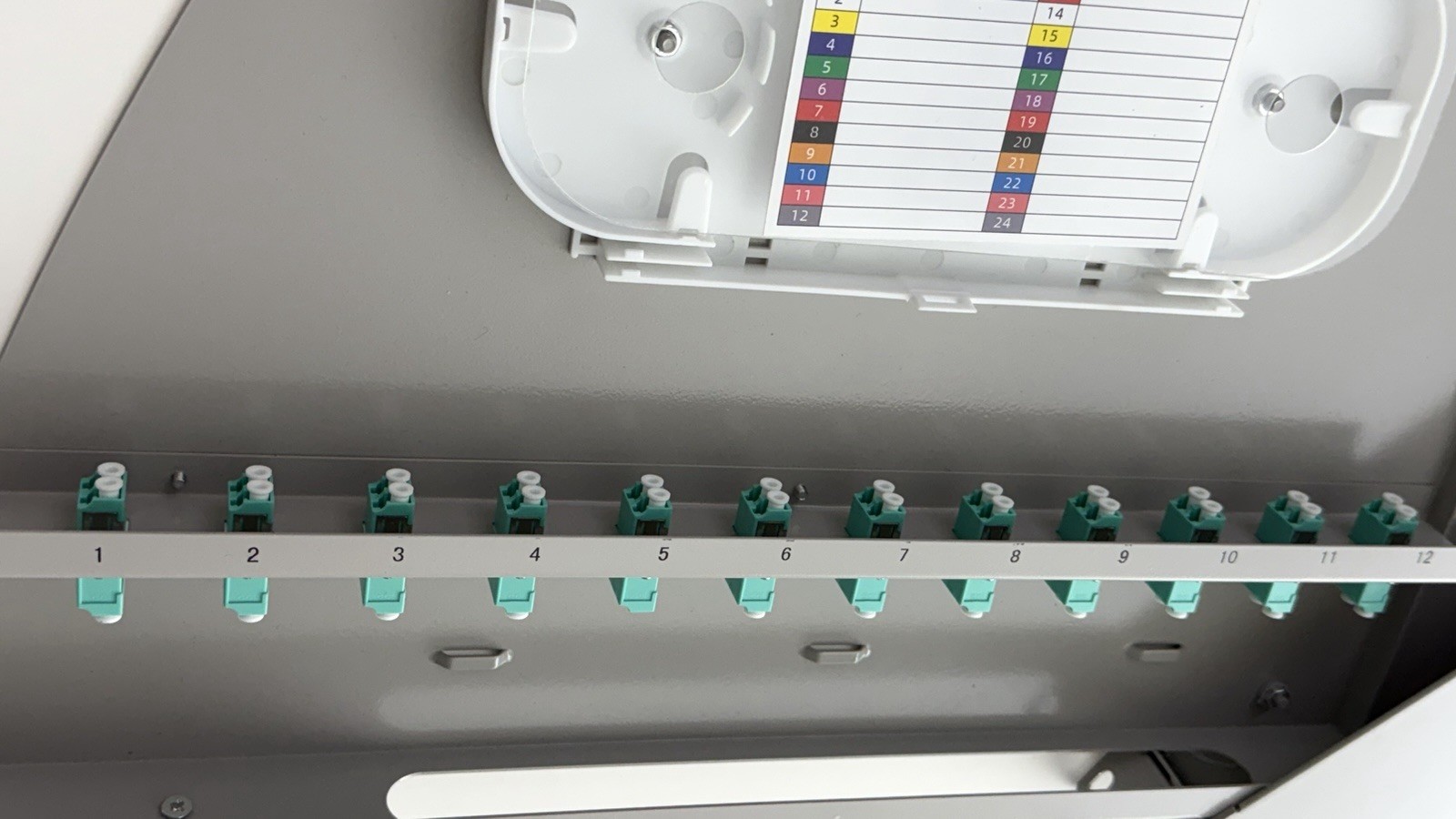 12 SC/APC Duplex Fiber Optic Patch Panel 1U Sliding Rack Mount w/ Splice Tray