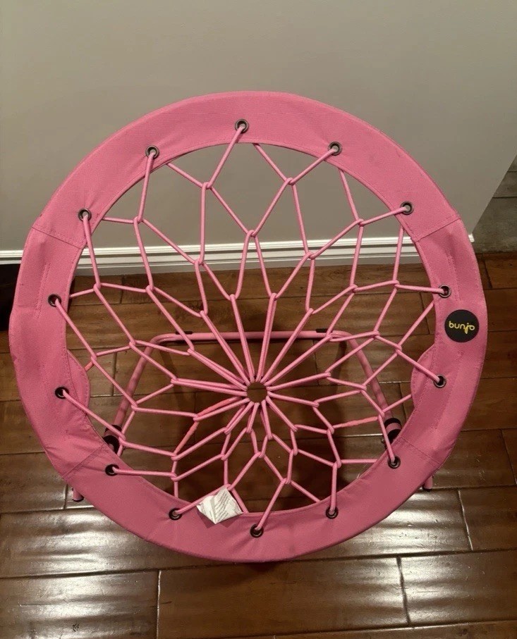 Circular Bunjo Pink Foldable Bungee Chair
