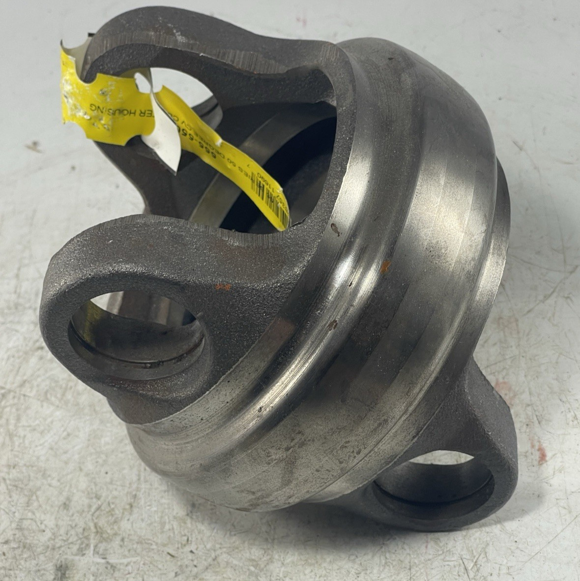 New Weasler 555-5500 PTO 6-50 Series CV Wide Angle Center Yoke Fast Shipping