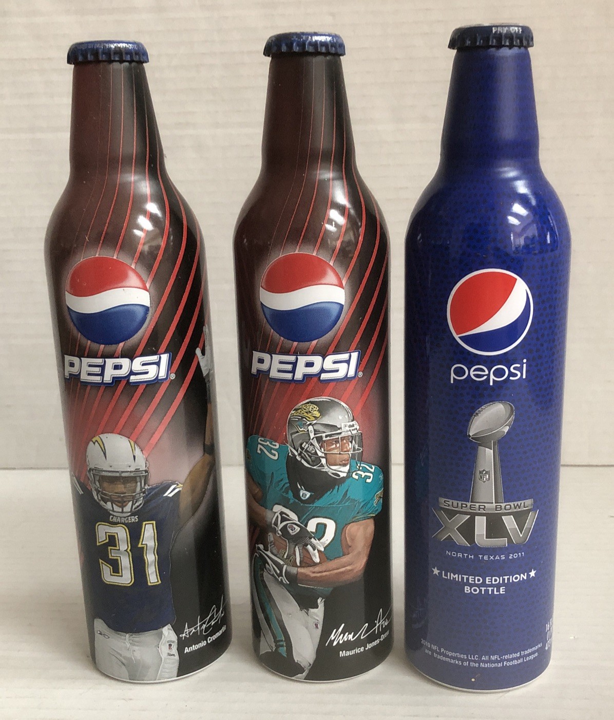 Pepsi Colored Art Aluminum Bottles NFL Set of 3 Full Cromartie Jones-Drew XLV