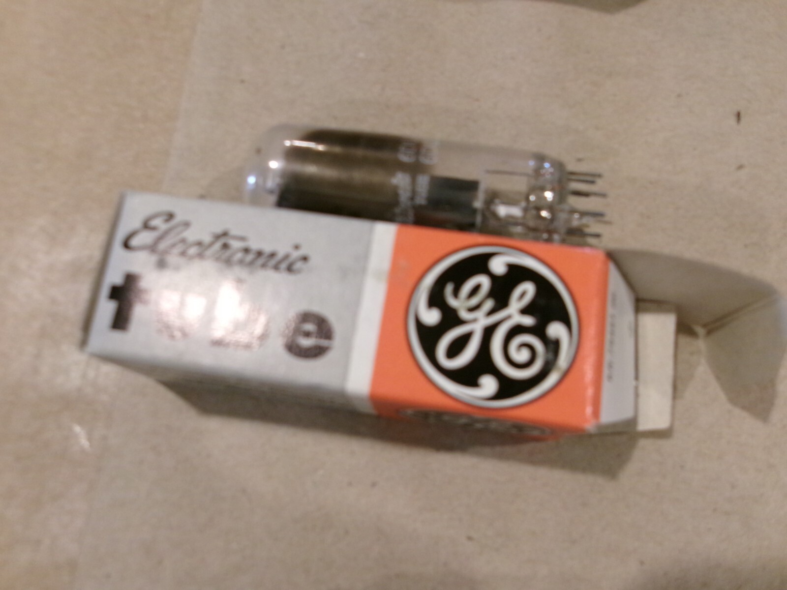 OEM VINTAGE ELECTRONIC TUBE GE 6DU3/6DQ3A