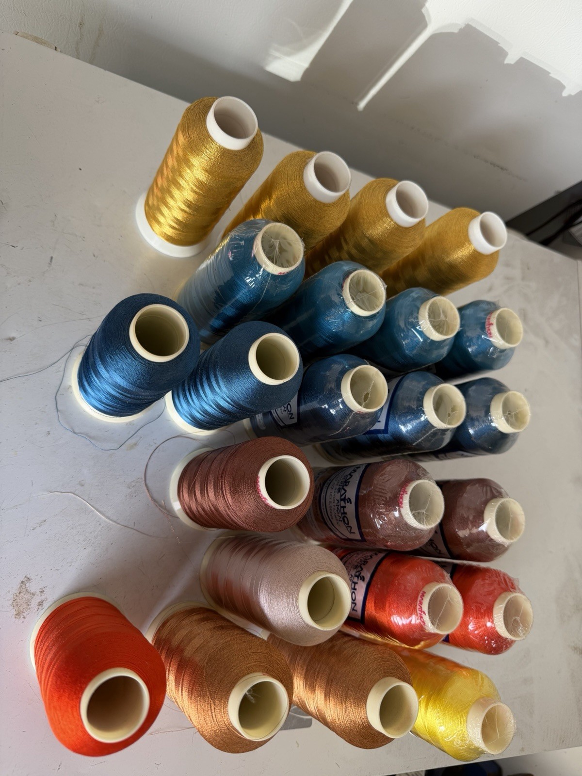 Marathon Thread ,23 Cones, Lot