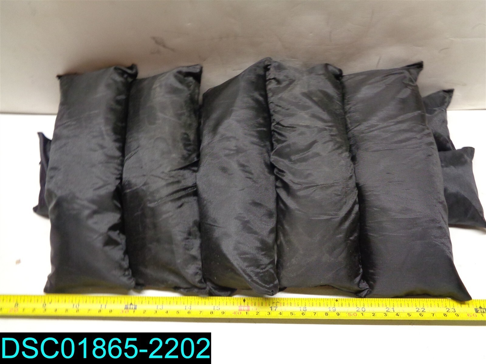 QTY=9: 9" 4LB WEIGHT INSERTS BLACK