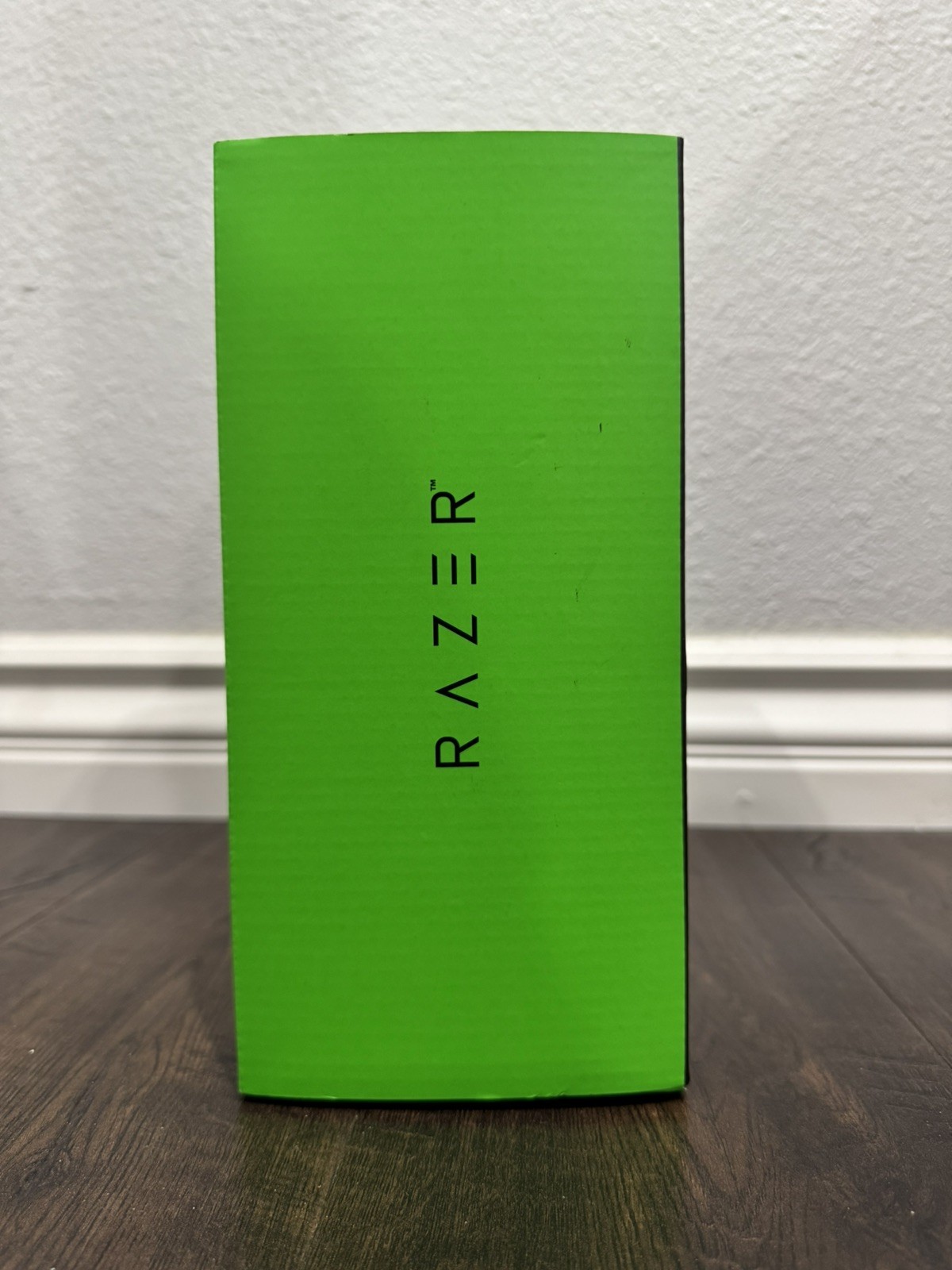 Razer Kraken Multi-Platform Wired Gaming Headset Green -NEW SEALED