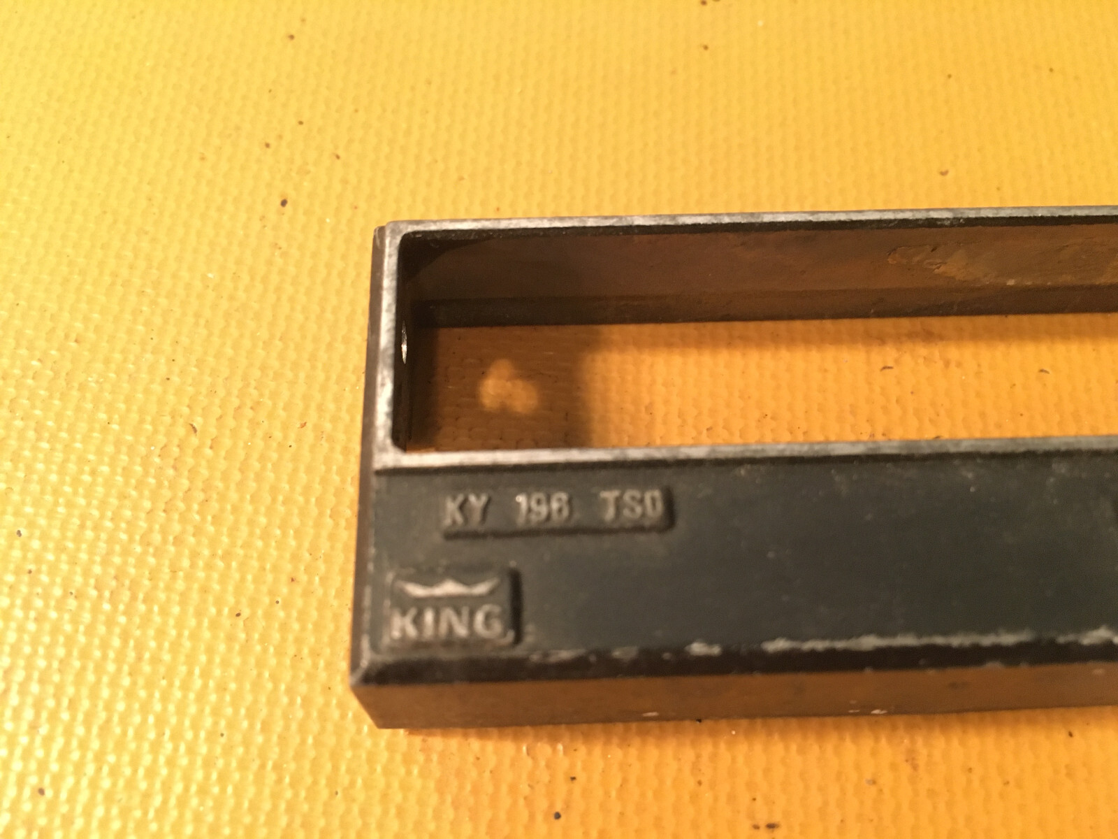 King KY-196 Faceplate
