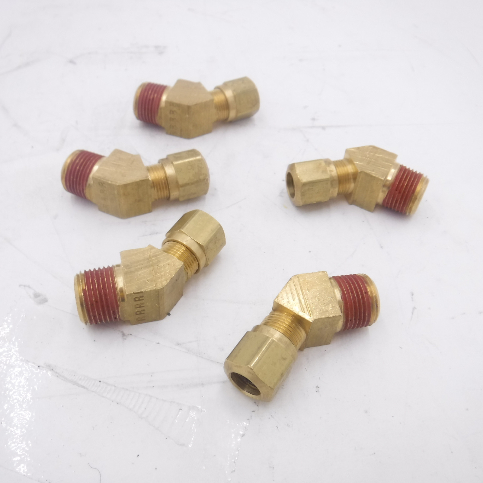 5 Pack Parker VS279NTA-6-8, 45° Brass Air Brake Fittings 1/2" Pipe x 3/8" Tube