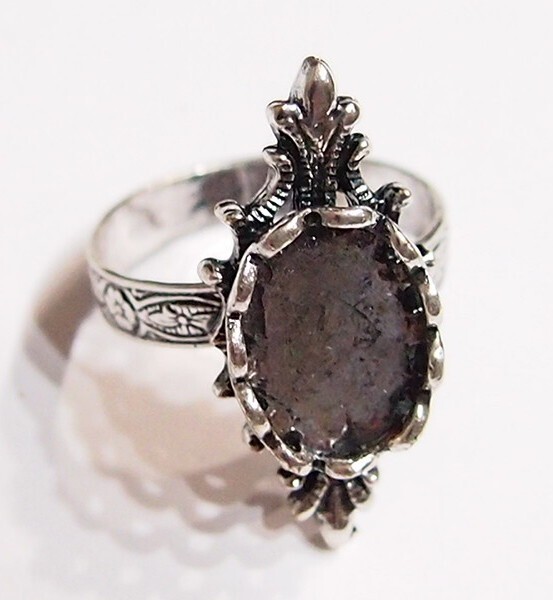 6 - 14x10mm Antique Silver Victorian Deco Lefleur Design Adjustable Ring Setting