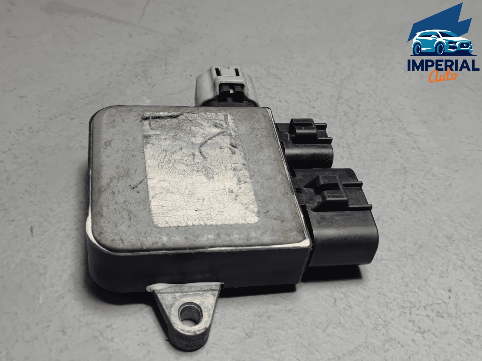 2017-2020 Tesla Model S Left or Right Condenser Cooling Fan Control Module OEM