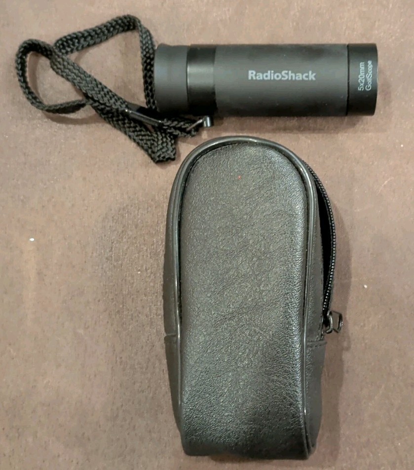 Vtg Radio Shack "Golf Scope" Range Finder W/Case Very Nice