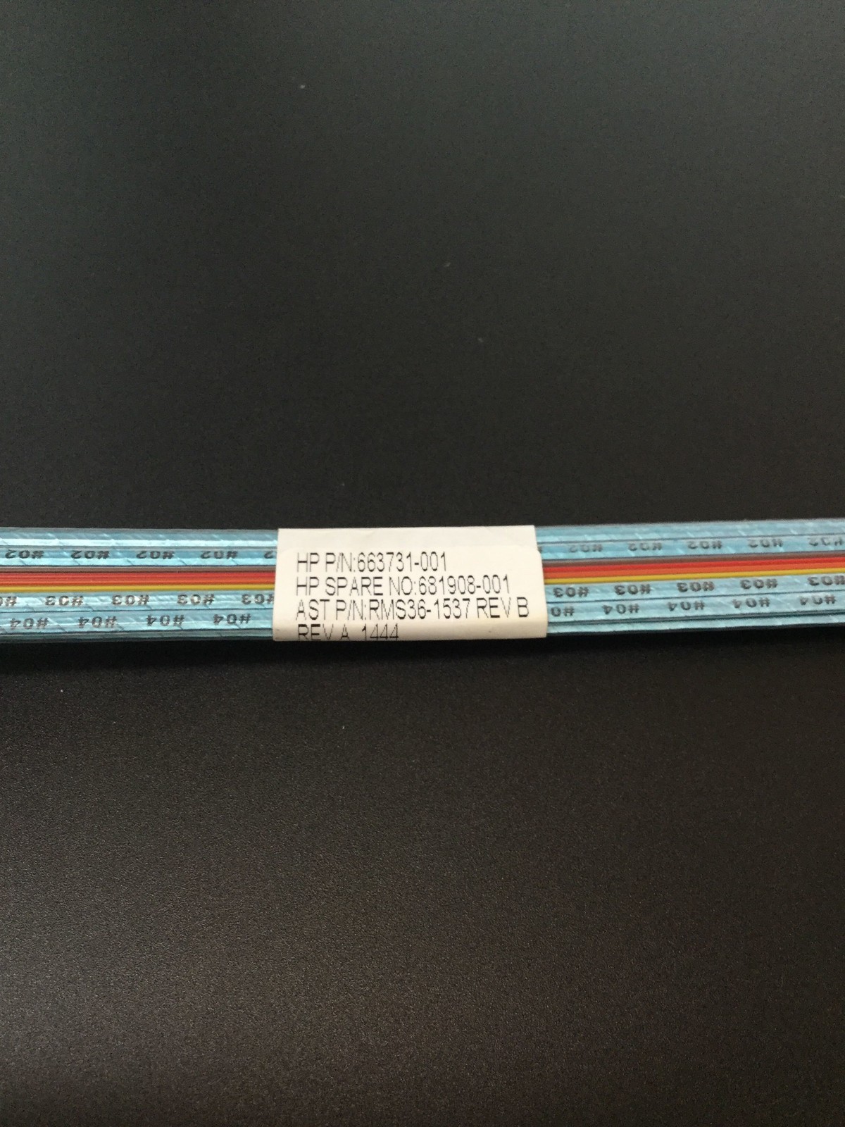 HP 681908-001 Mini-SAS cable - 36-position straight  to straight connector