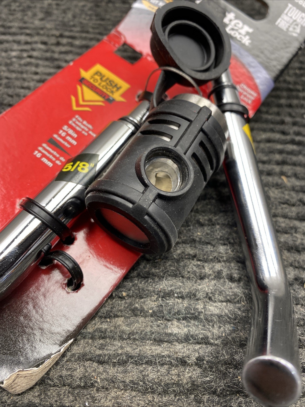 Master Lock 2866DAT Hitch Receiver Lock (½” & 5/8”) – Swivel Head ECS