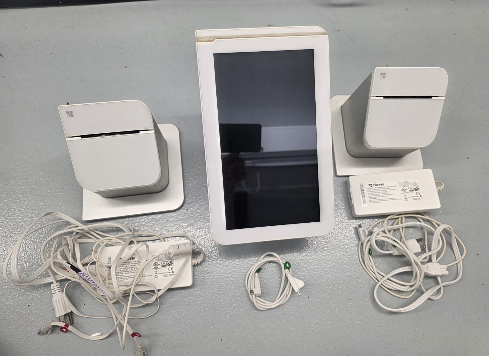 2 Clover Station C100 POS 1.0 System Printer , Screen P100 Receipt, Print  READ