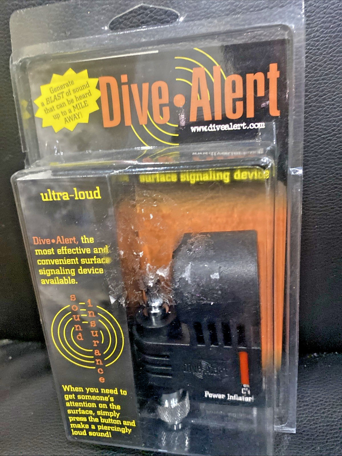 Dive Alert DA-1 Surface Signaling Device for all standard power inflators