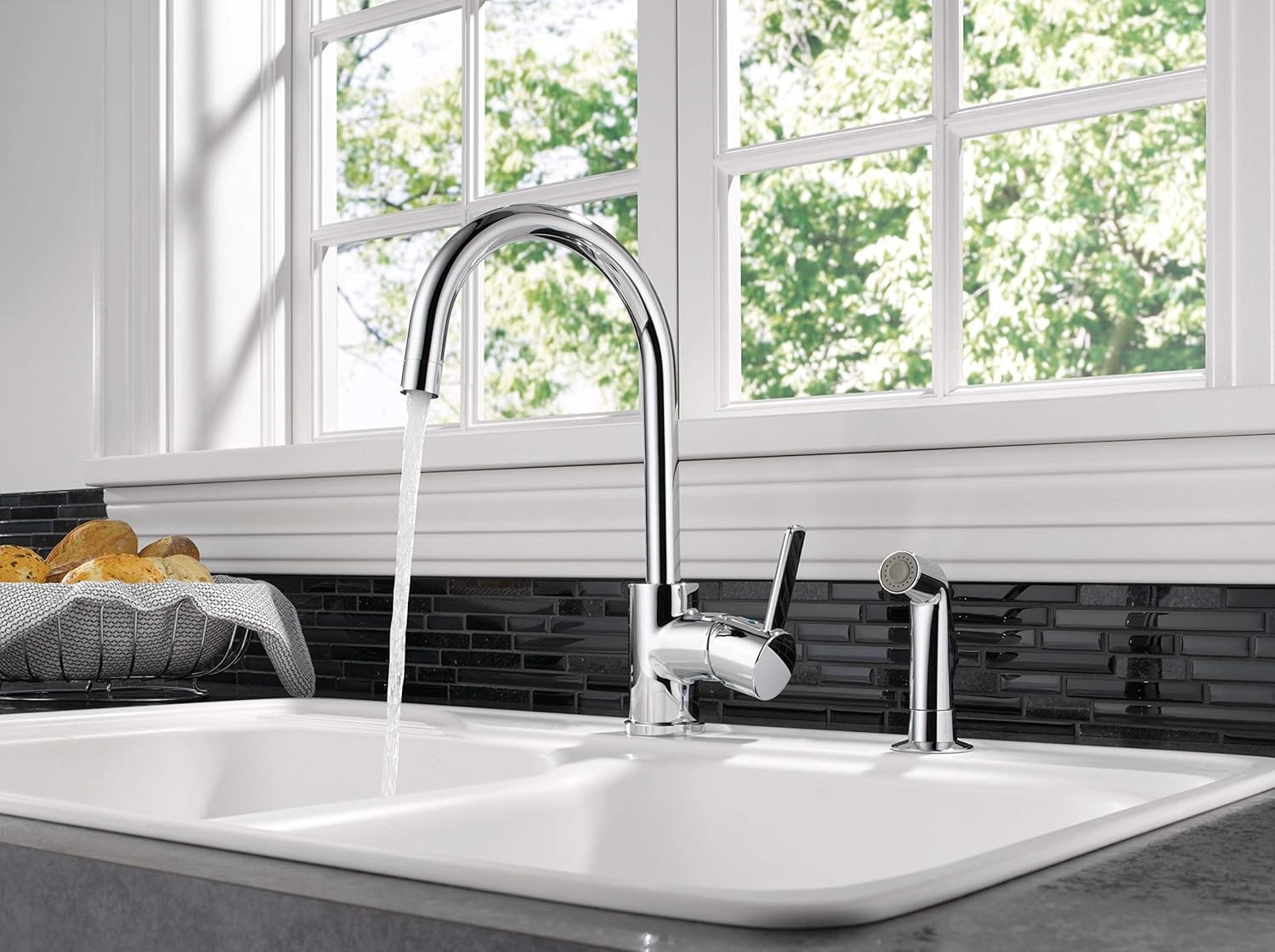 Precept Single-Handle Kitchen Sink Faucet with Side Sprayer, Chrome P199152LF