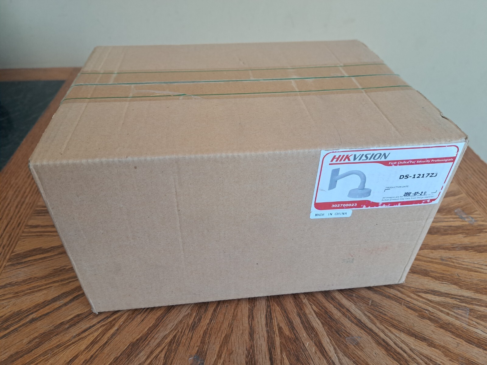 Hikvision DS-1217ZJ Wall Mount Vandal Proof Dome Camera Bracket - NEW