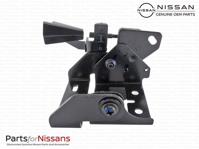Genuine Nissan 2016-2019 Sentra Front Distance Sensor Bracket 28452-4AF0A