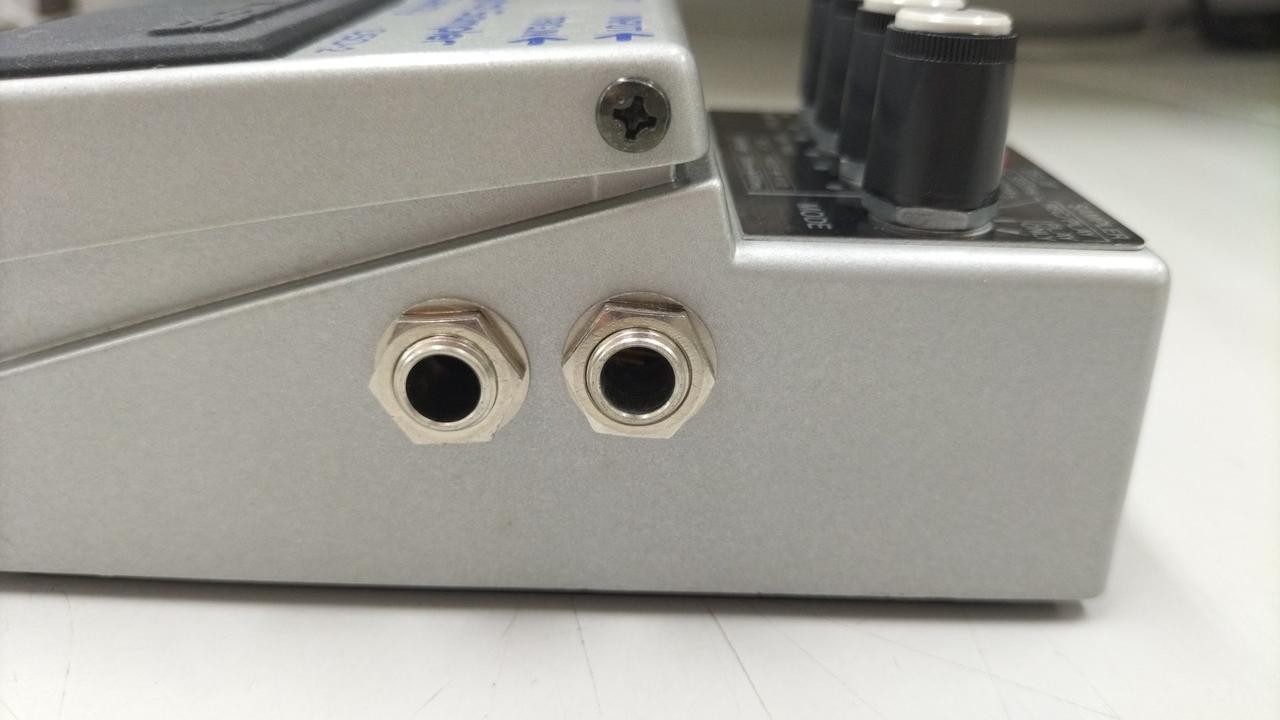 BOSS DSD-2 Digital Sampler with Power Supply