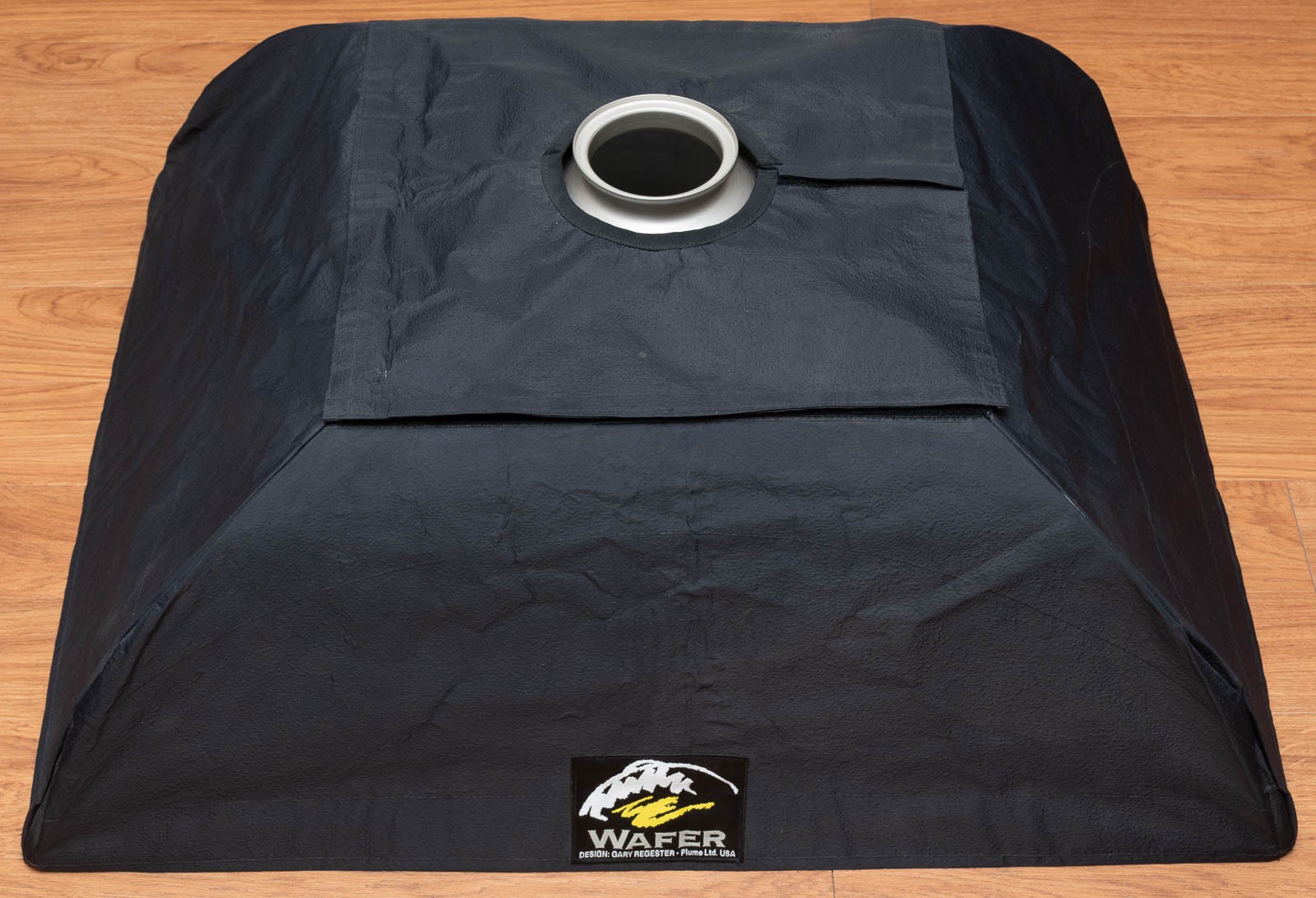 Plume Wafer 75 Softbox