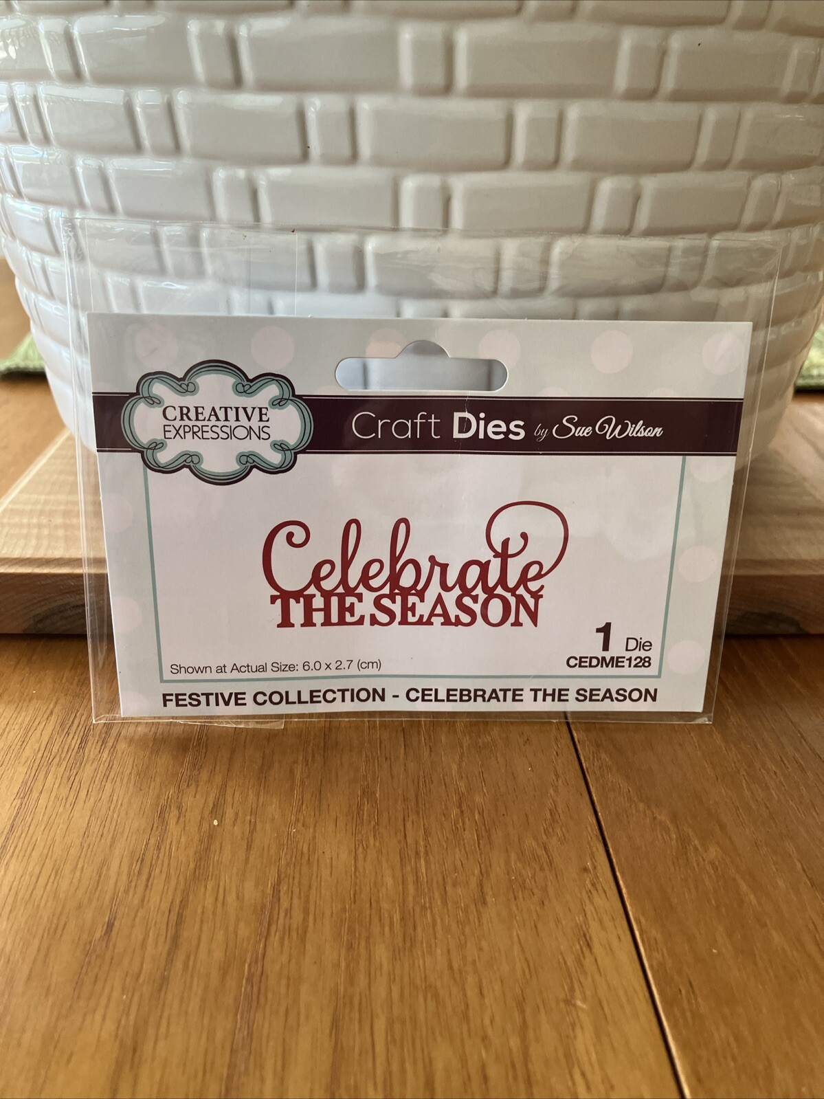 Creative Expressions Craft Die, Celebrate The Season, CEDME128