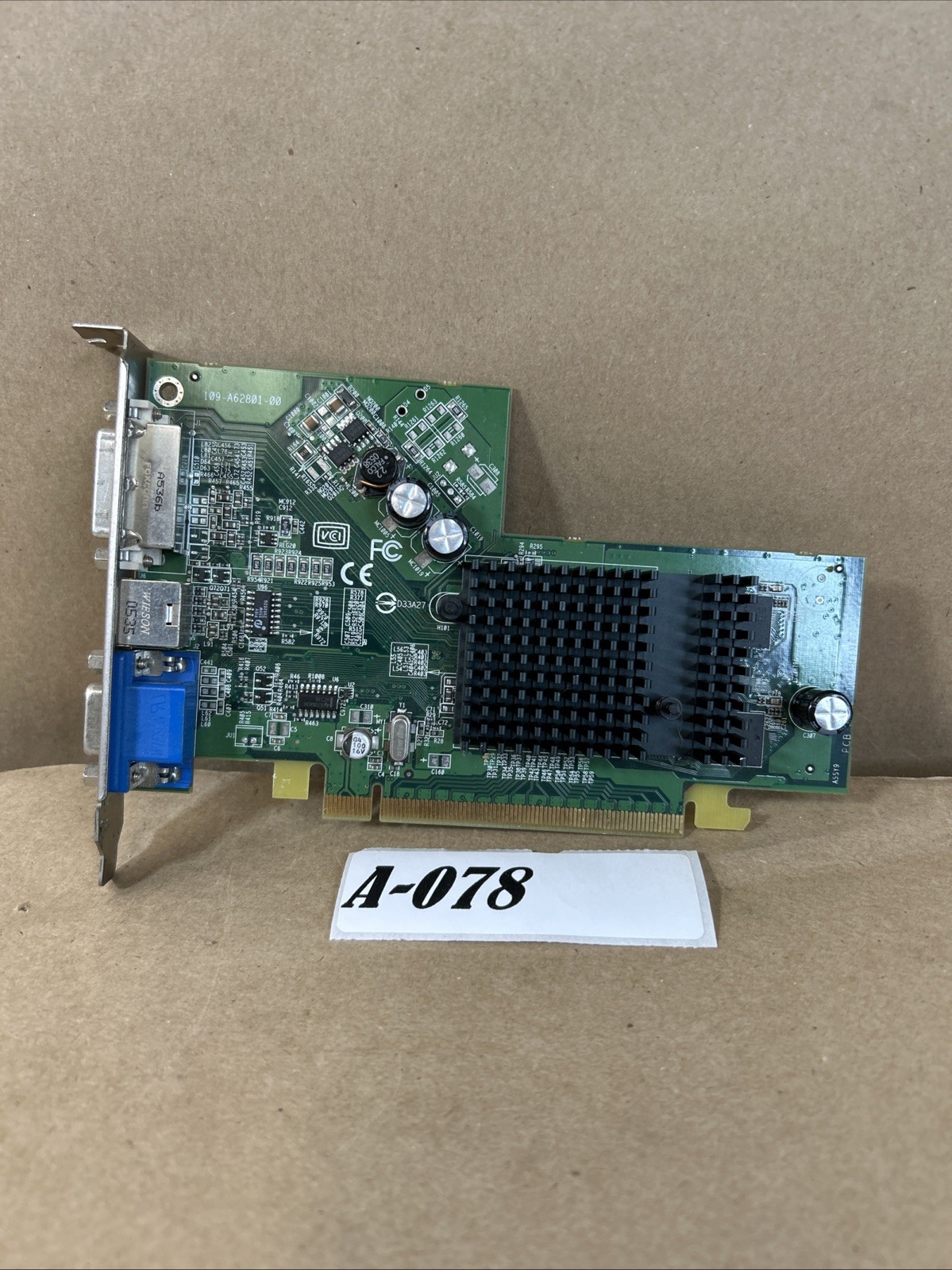 ATI Radeon X300-X550-X1050 PCI Express Video Graphics Card 109-A62801-00