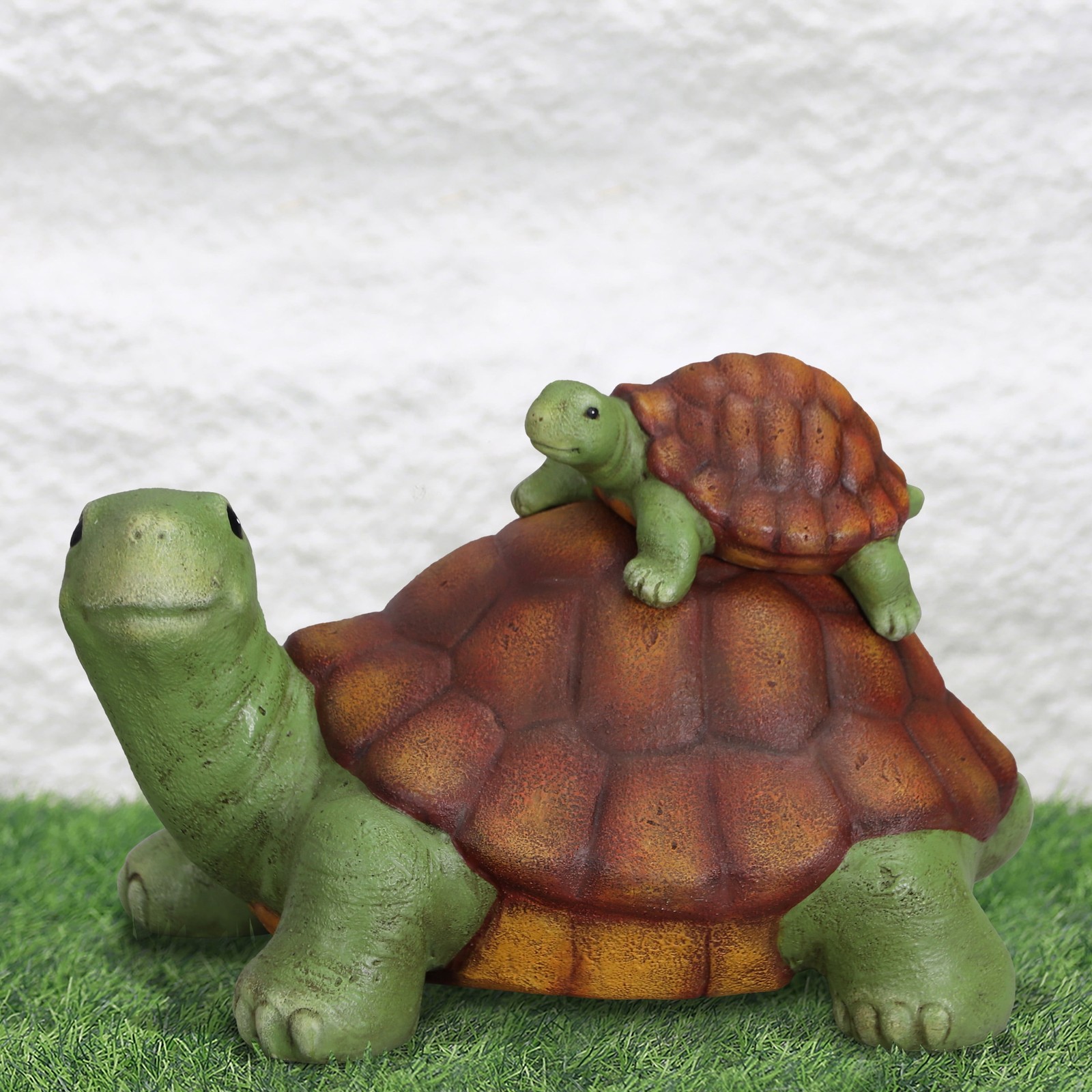 Mainstays Outdoor Turtle and Baby Garden Statuary, 9.25 in L x 6 in W x 6 in H
