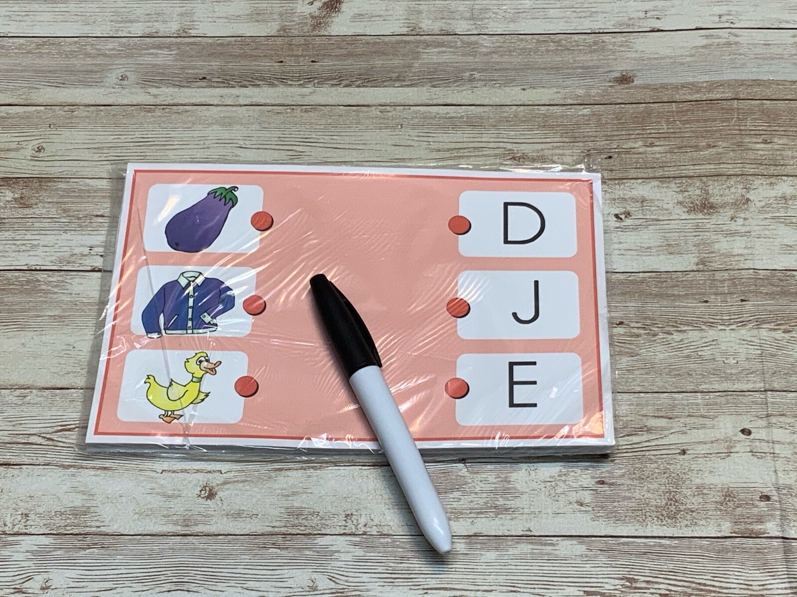 Write & Wipe Activity Set - Phonics Beginning Sounds - Learning Center