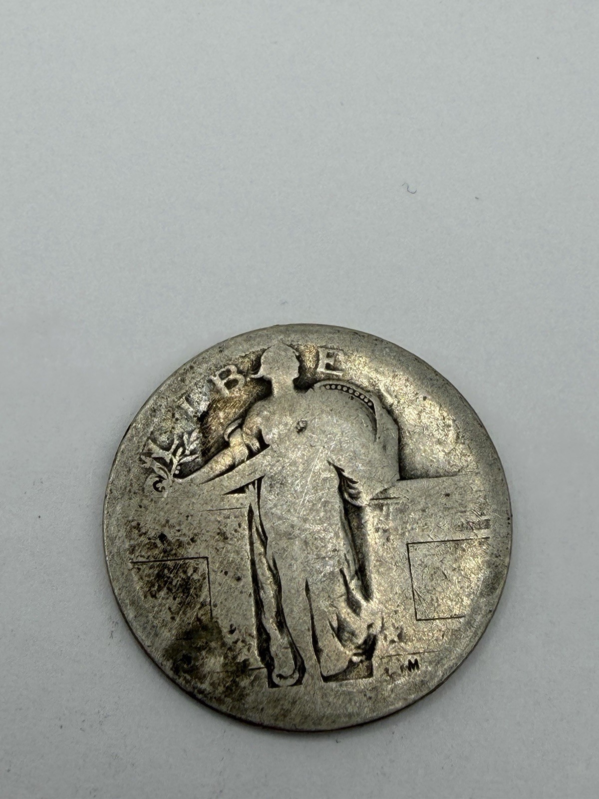 Dateless Silver Standing Liberty Quarter, Type 1 Minted in 1916 and 1917 #B0156