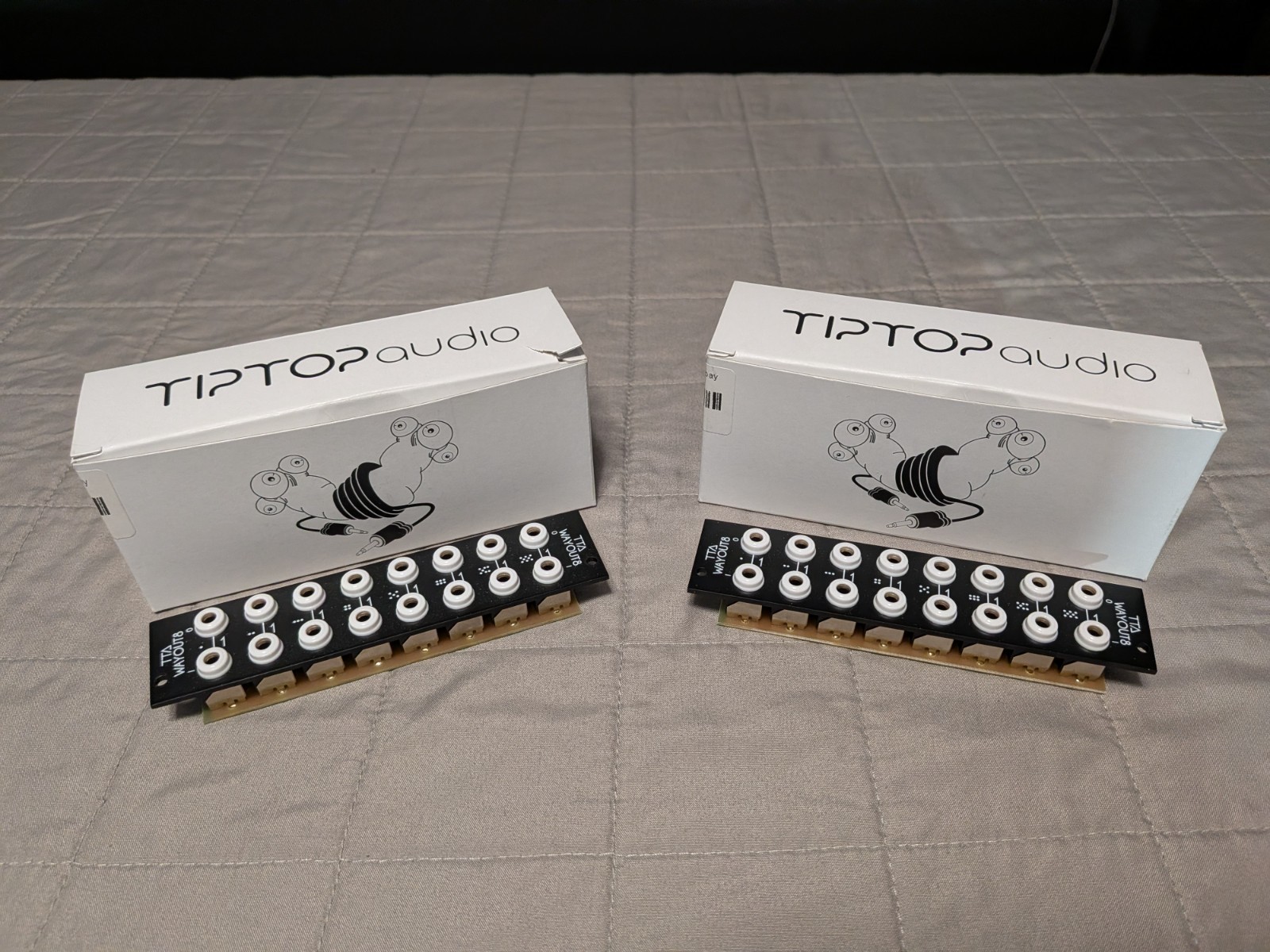 Tip Top Audio WAYOUT8 Patchbay - Eurorack Passive Module - PAIR - MINT!