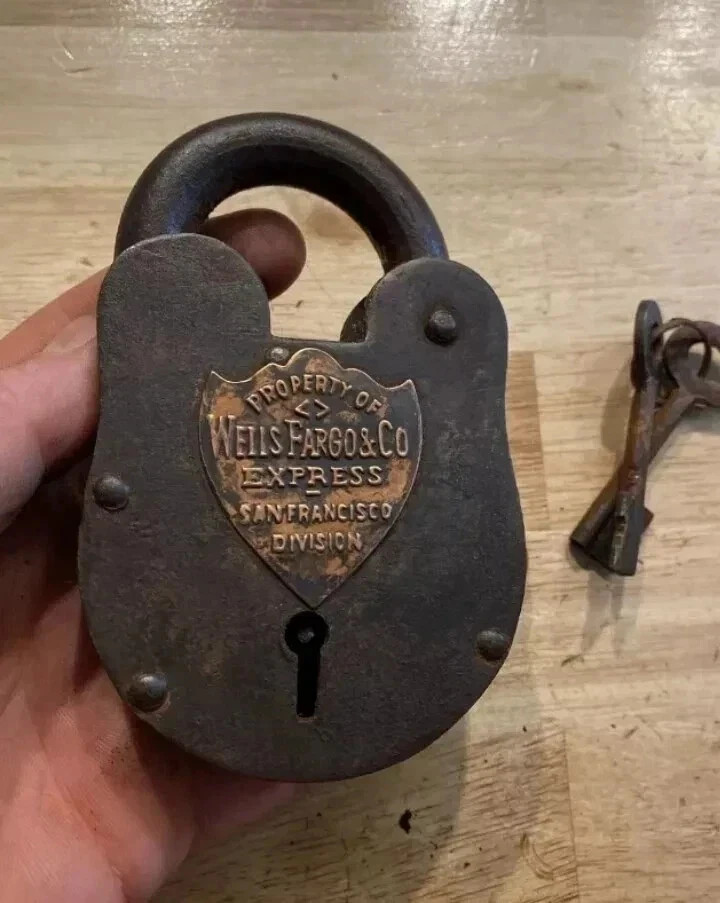Antique Wells Fargo 5" Padlock With Key Set Lock  Gunsmith Collector Lock