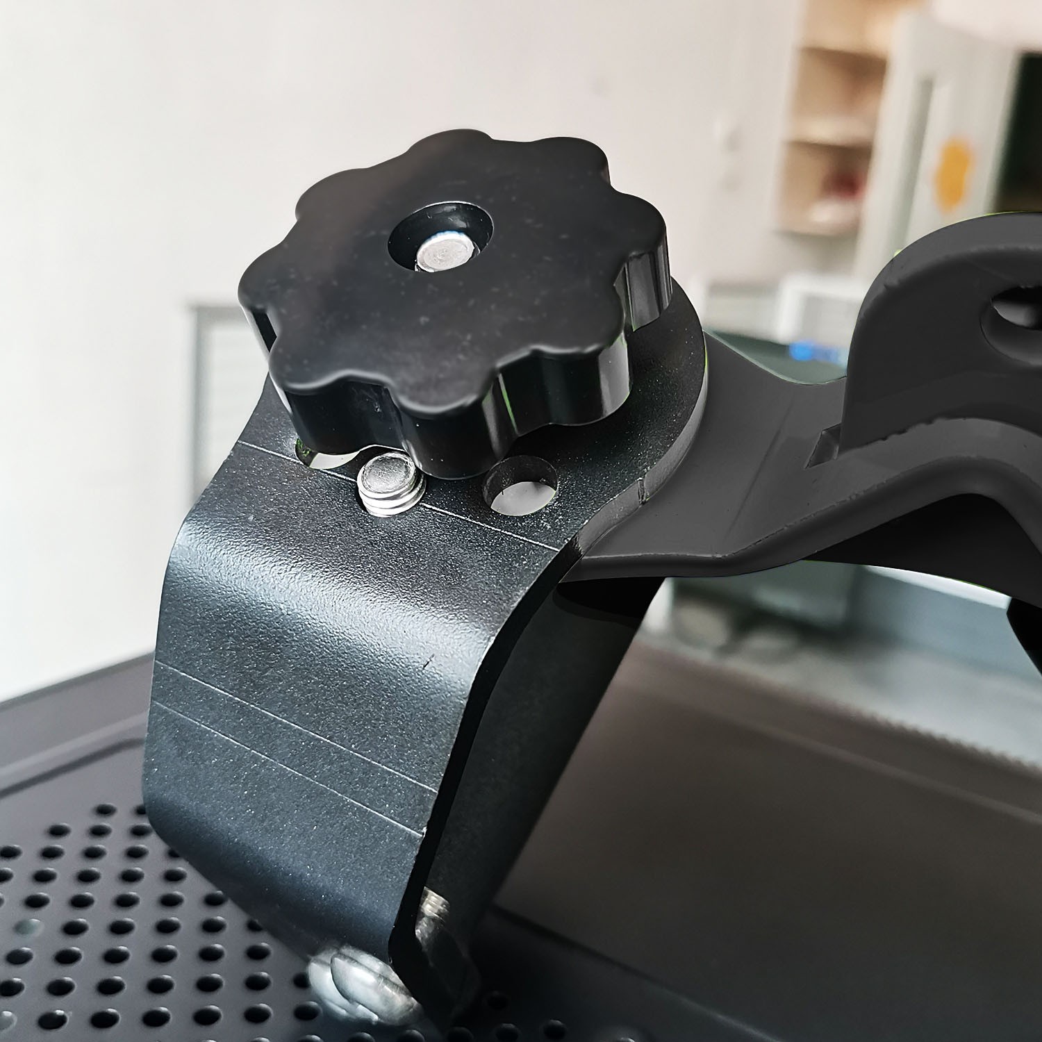 Adjustable Lat Pull Down Bar Cable Machine Attachments for Gym T-bar Row Handle