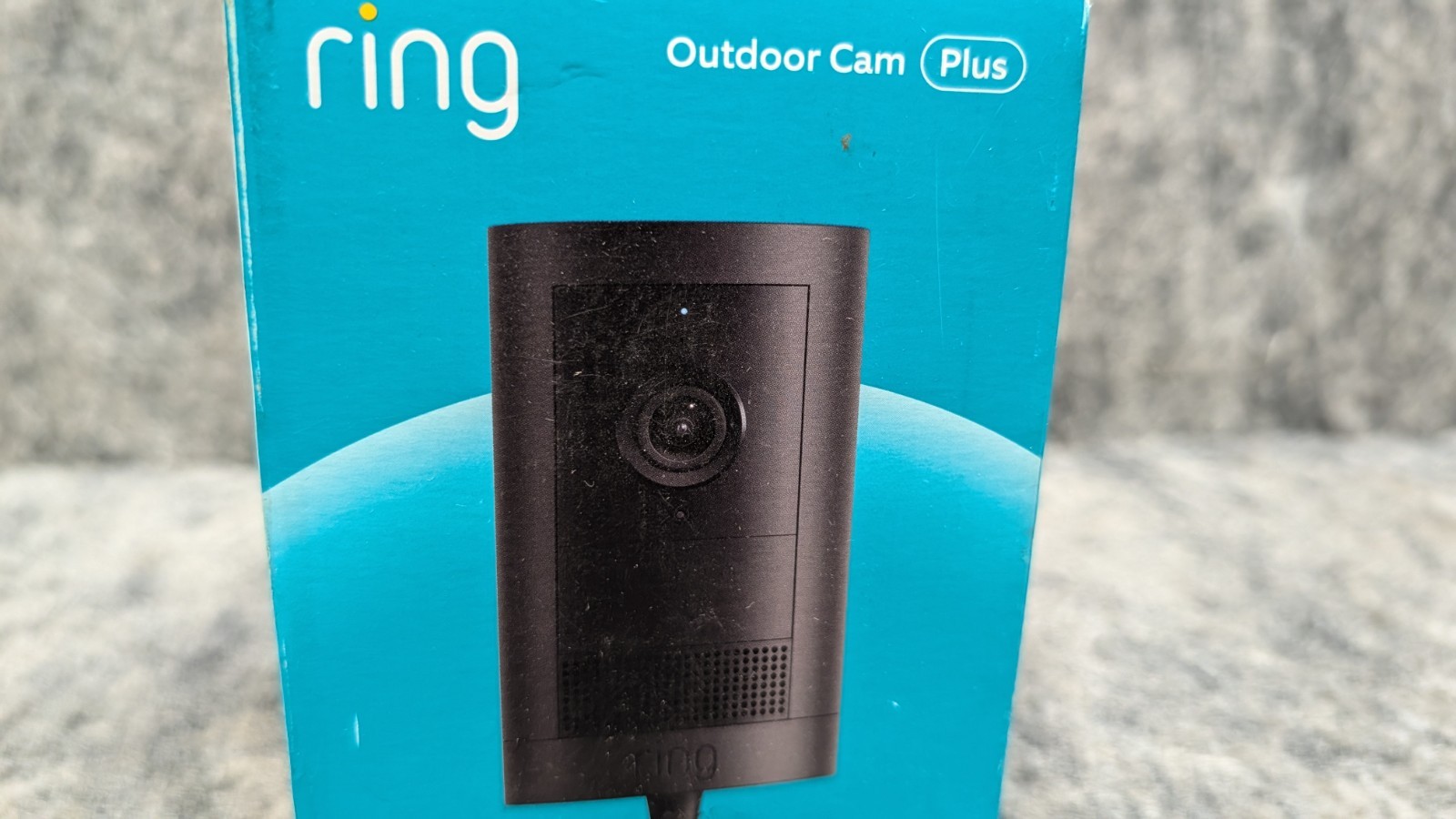 Ring Outdoor Cam Plus Battery 2K HD Smart Security Camera - Black