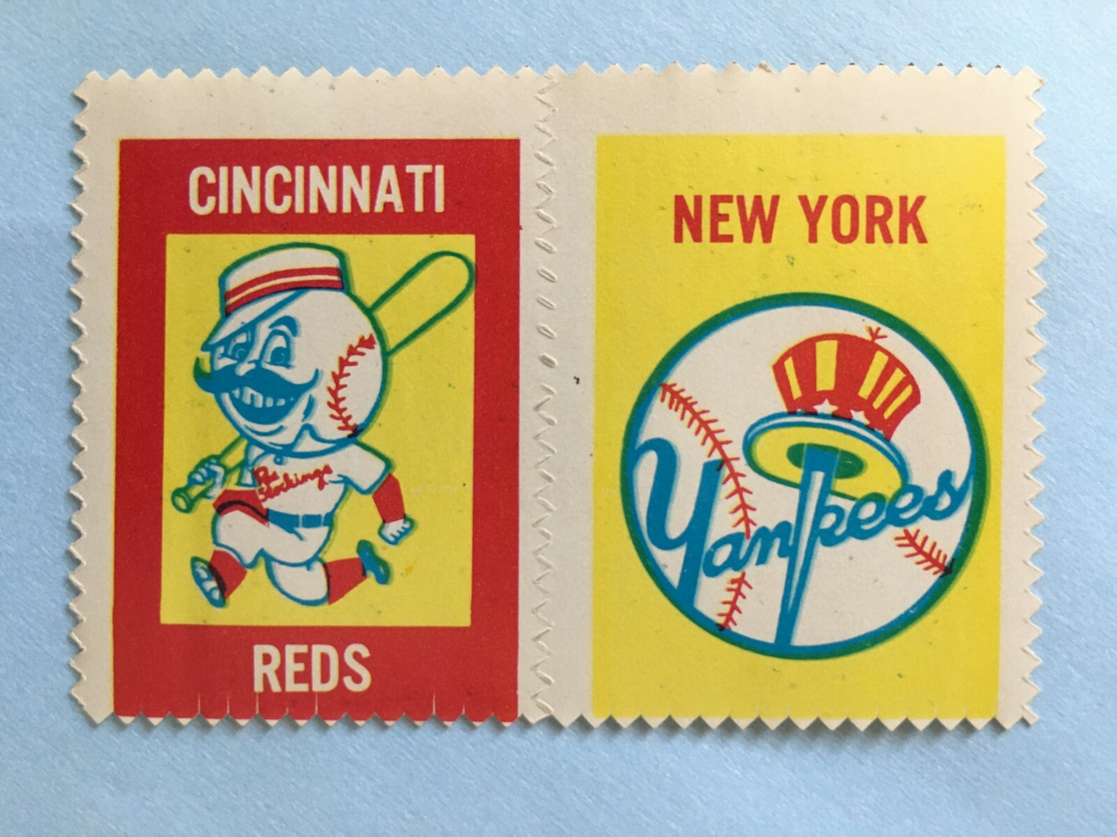 1962 Topps Stamp panel- CINCINNATI REDS & NEW YORK YANKEES