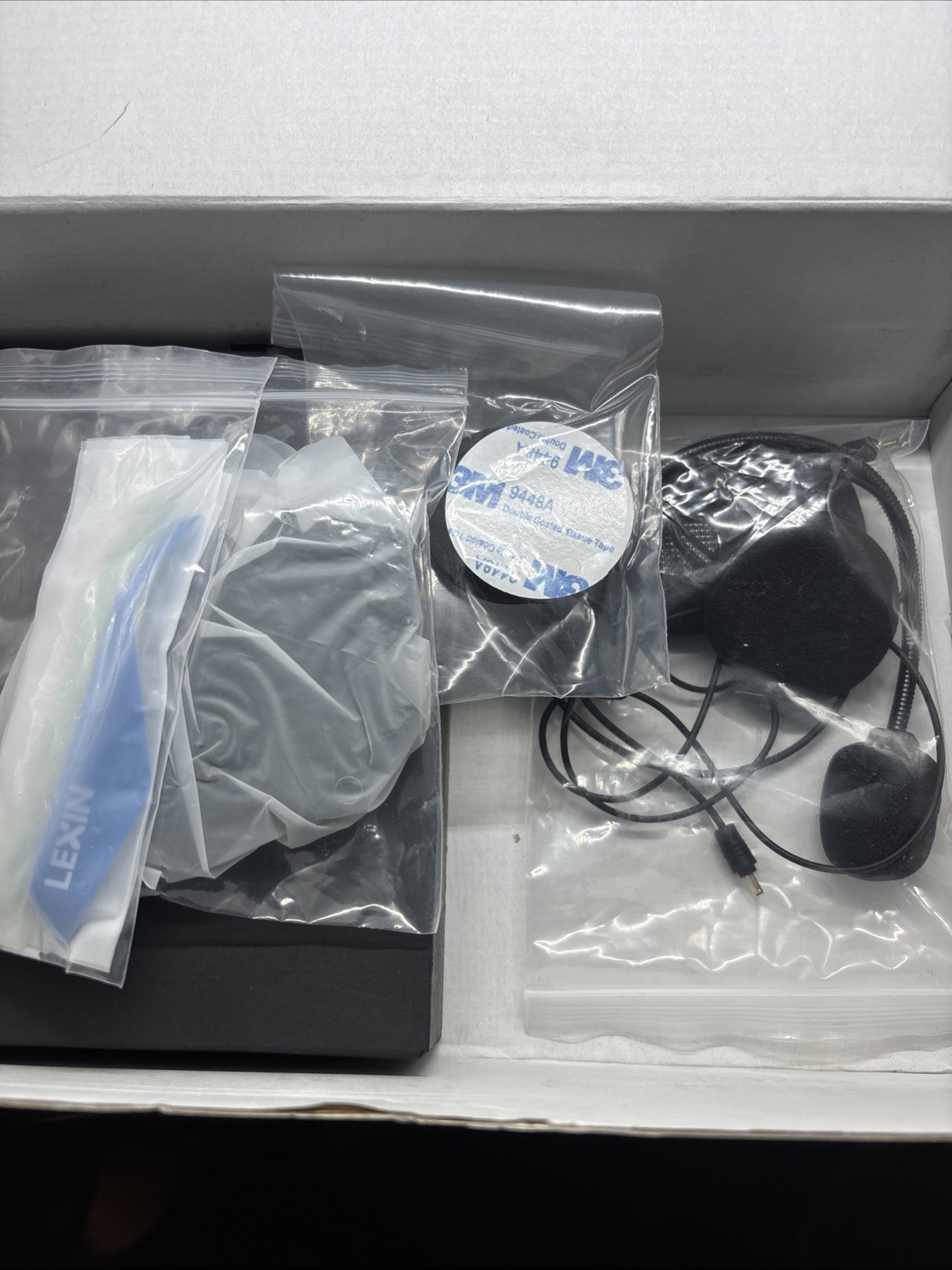 Motorcycle Intercom Helmets Bluetooth Headsets Handsfree Communicator FM Radio