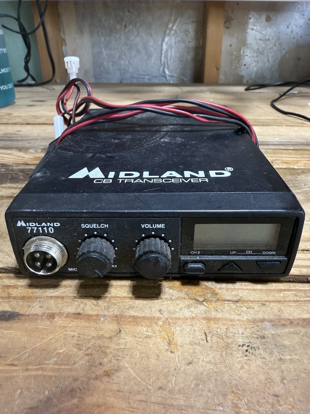 Midland Model 77-110 CB Transceiver Radio untested Vintage model Unit w/wires (T