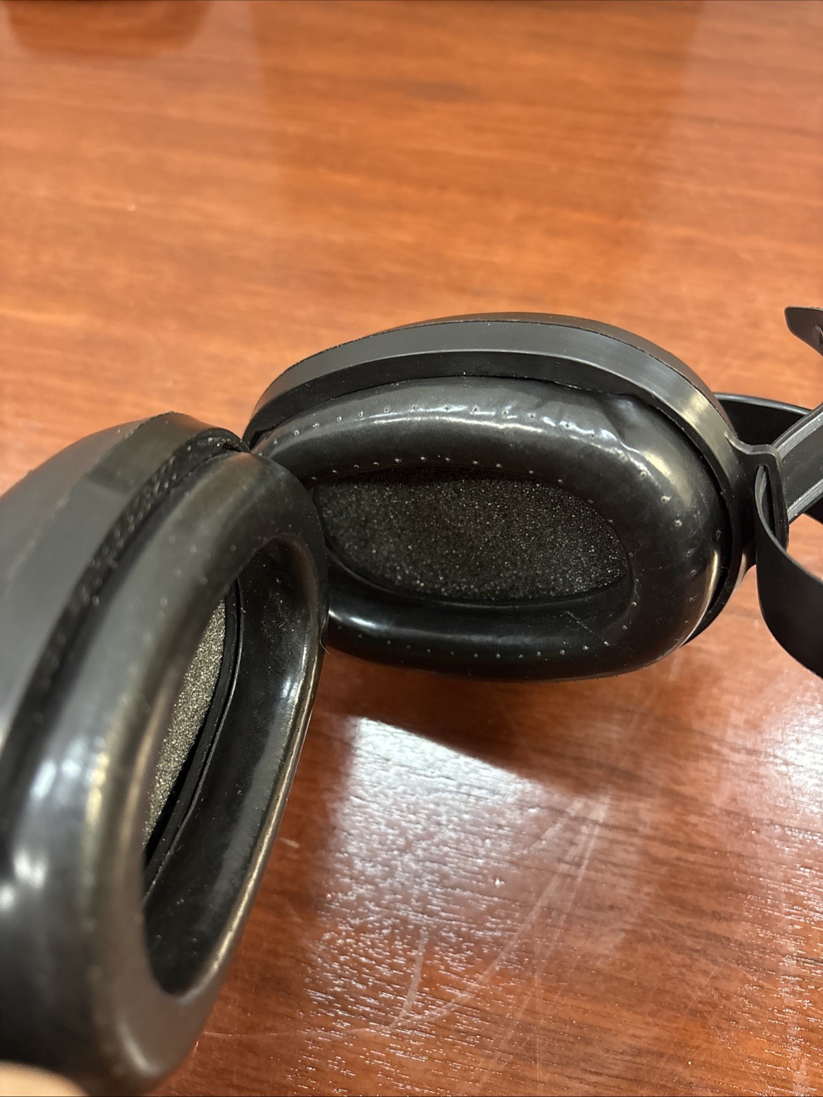 Bilsom Adjustable Headband Earmuffs Hearing Protection