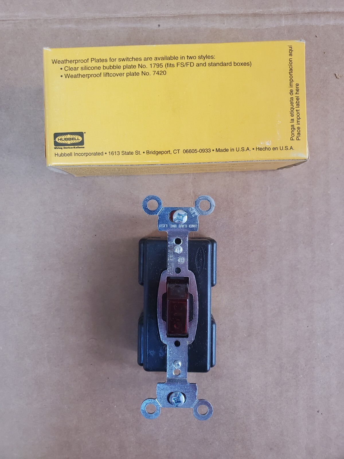 Hubbell HBL1297 Single Pole Switch, Red Pilot Light Pressure Switch